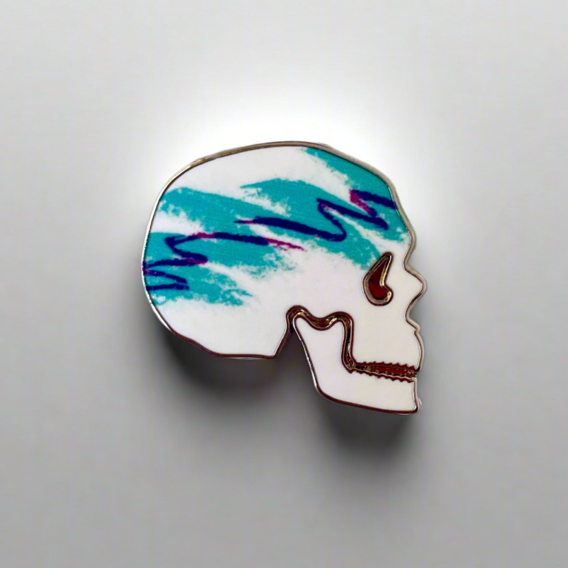 Retro Skull Pin